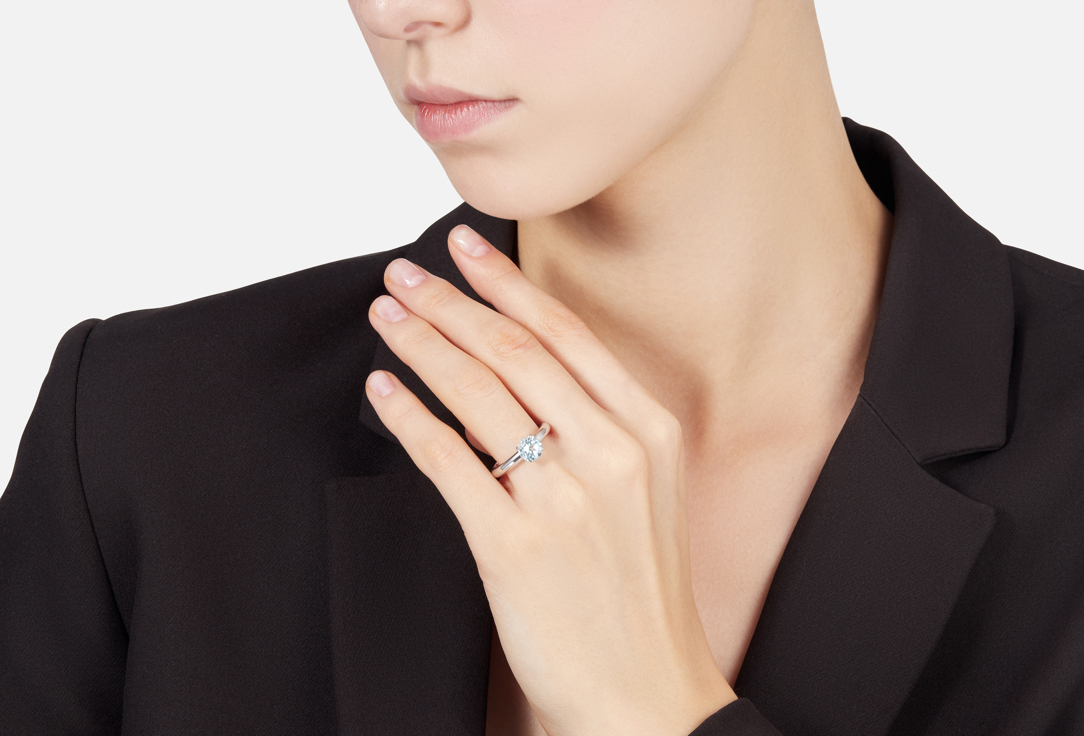 Кольцо-печатка серебряное MOONKA, С белым топазом родий 17 мл
Кольцо-печатка серебряное MOONKA, С белым топазом родий 17 мл