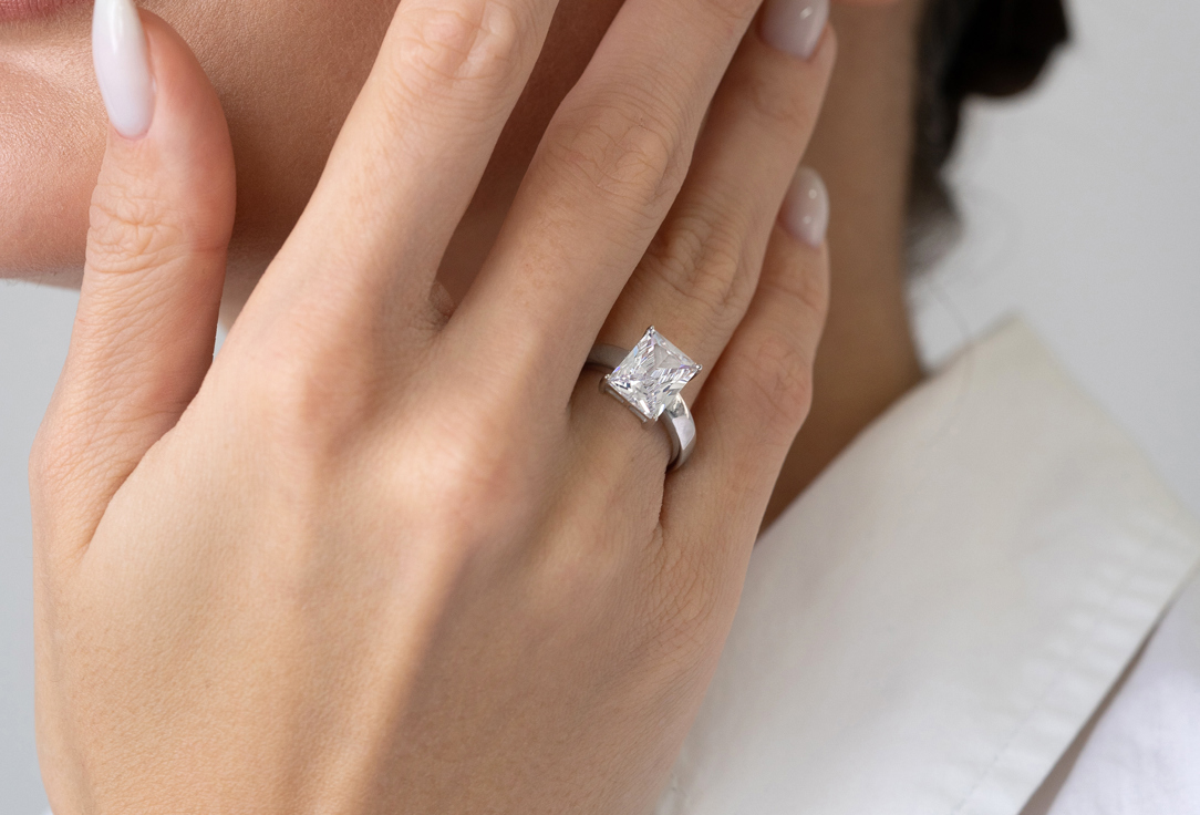 Кольцо серебряное SILVERME, С подвеской Крест 17 мл
Кольцо серебряное SILVERME, С подвеской Крест 17 мл