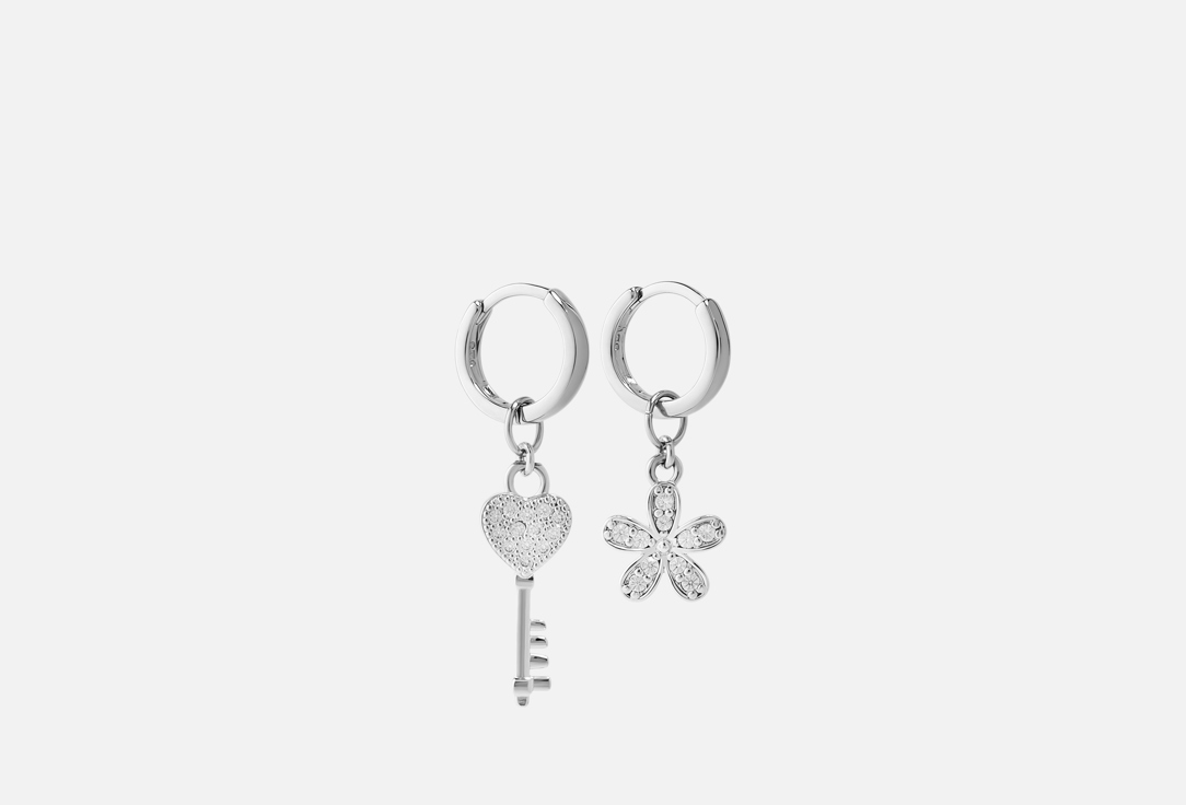 Серьги GLAM GEMS, Key to shine 2 шт
Серьги GLAM GEMS, Key to shine 2 шт