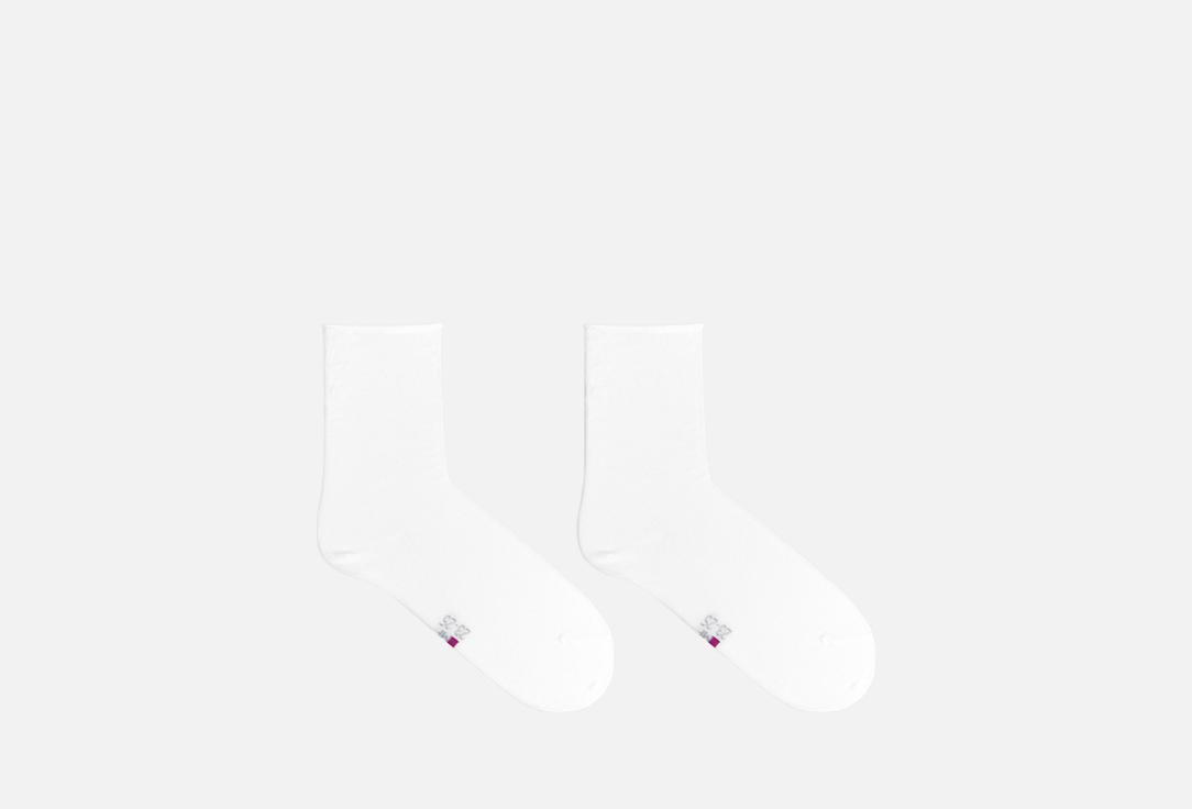 Носки высокие MARK FORMELLE, Белый, Белые 39-41 мл
Носки высокие MARK FORMELLE, Белый, Белые 39-41 мл