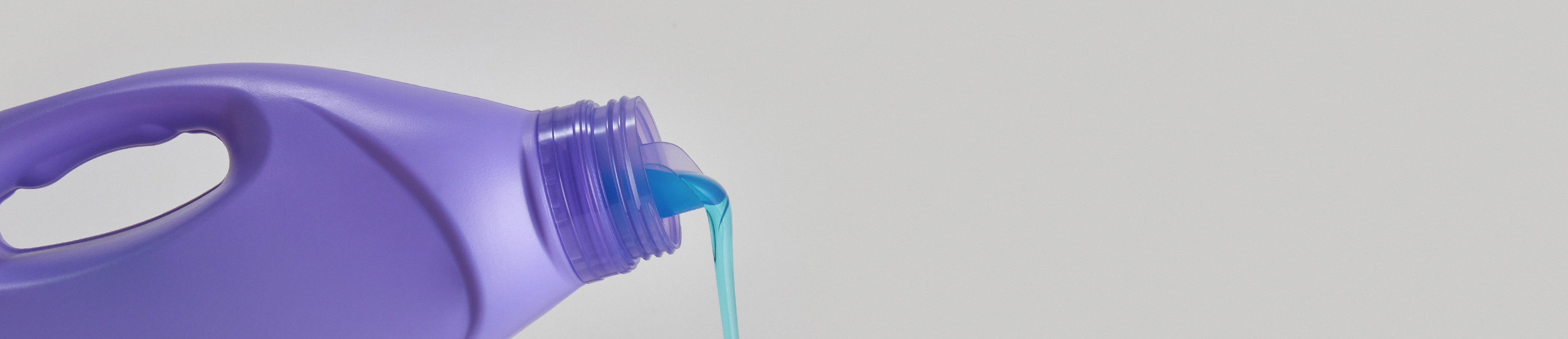 Кондиционер для белья — купить ополаскиватель для стирки в Москве