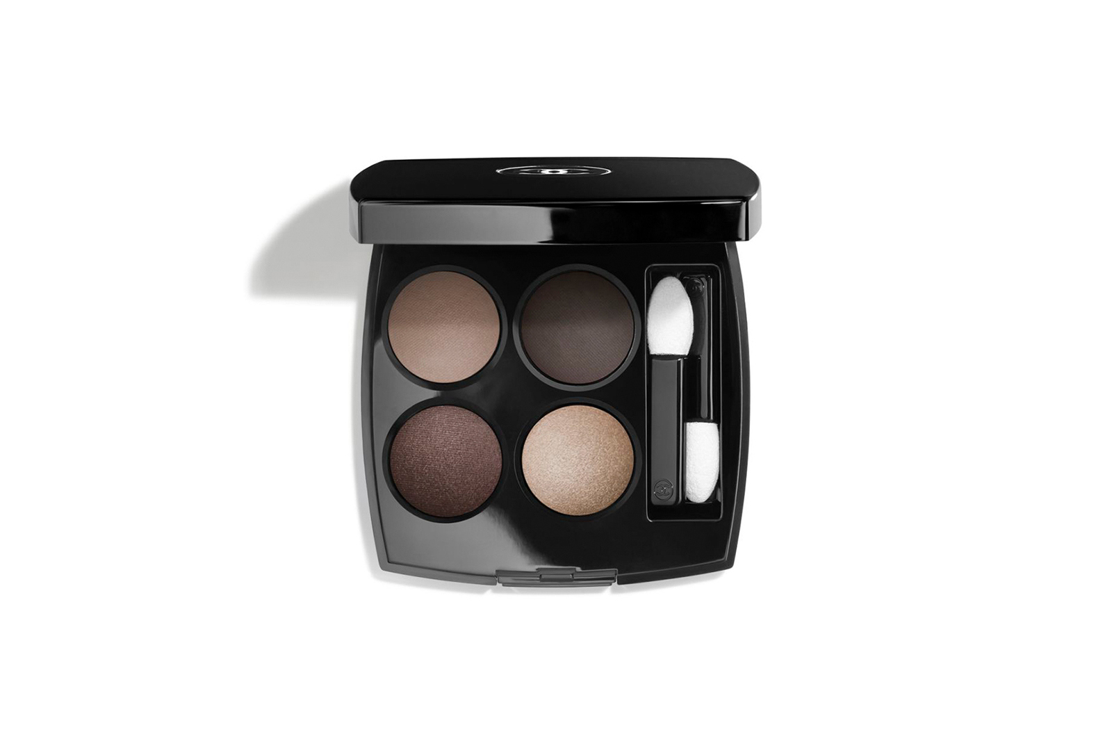 CHANEL LES 4 OMBRES 322 ブラーリー グレイ CHANEL ЧЕТЫРЕХЦВЕТНЫЕ ТЕНИ ДЛЯ ВЕК LES 4 OMBRES 322 BLURRY GREY 2