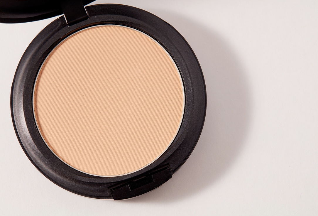 MAC ПУДРА ДЛЯ ЛИЦА STUDIO FIX POWDER PLUS FOUNDATION