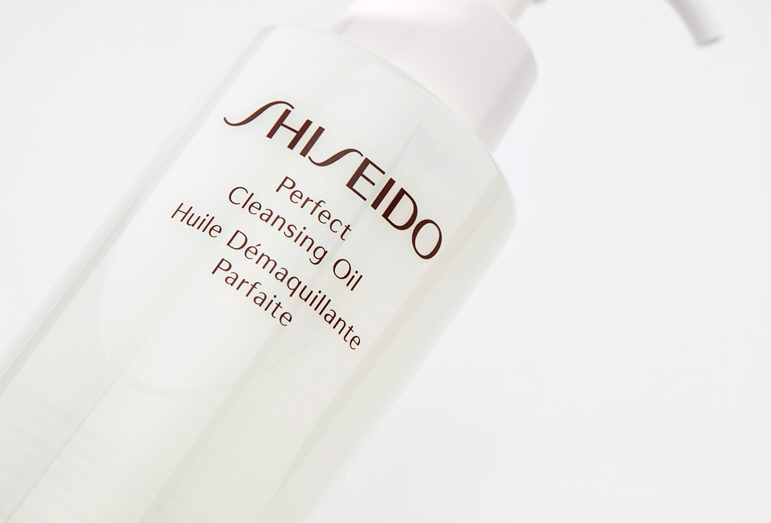 Очищающее масло для кожи  Shiseido Perfect Cleansing Oil  