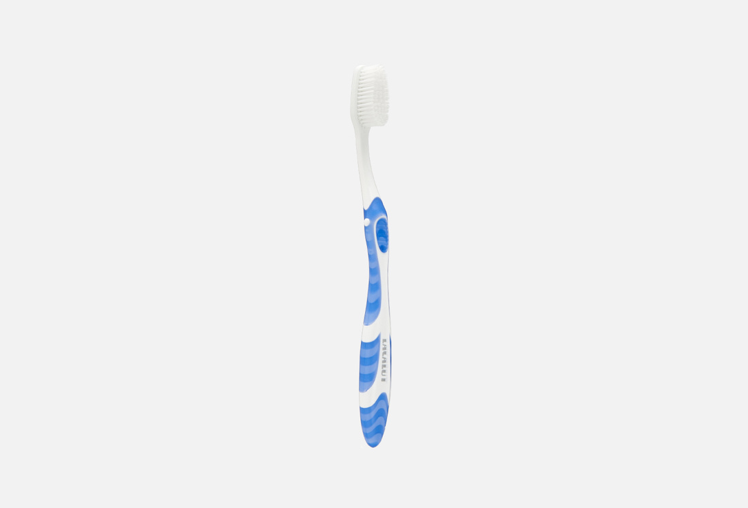 цена Зубная щетка с мягкой щетиной ( в ассортименте) LACALUT Soft 1 шт