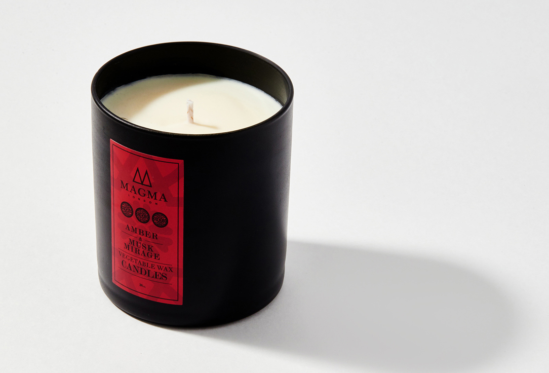 Аромасвеча Magma London Nomad Collection Candle Amber and Musk Mirage scent 