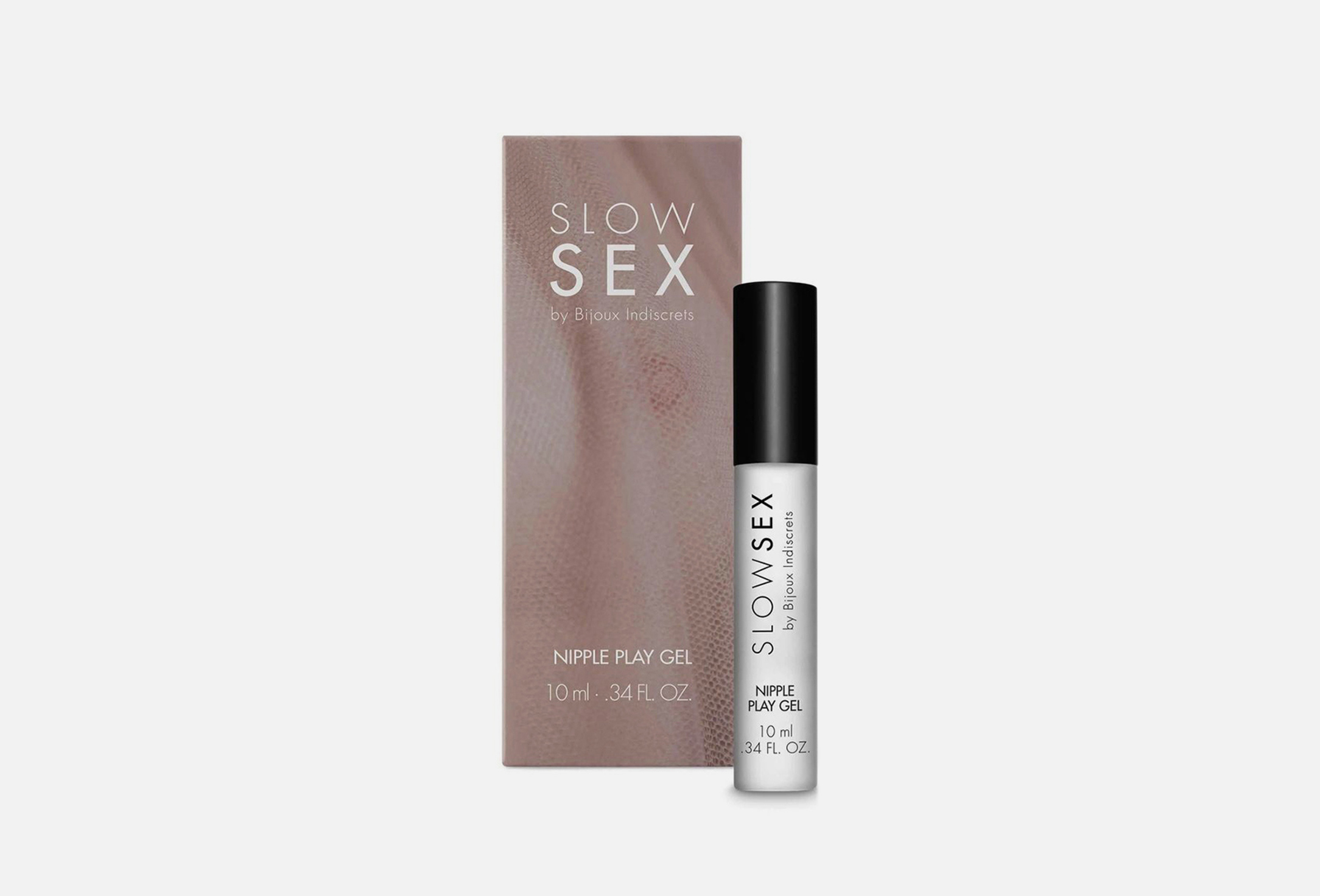 Uxlayotgan mastlar bilan yashirin kamerali jinsiy aloqa Xotinimning dostim bilan mast bolgan havaskor surati