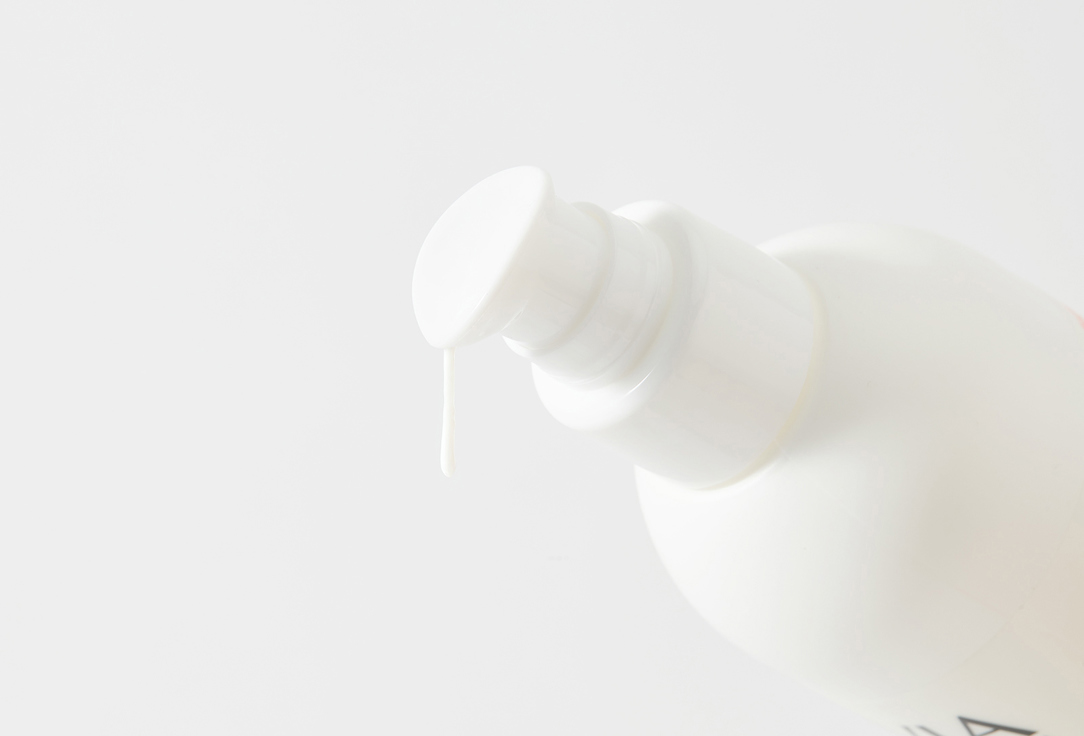 Сливки для восстановления рН кожи с маслом иланг-иланг ARAVIA Professional soft cream 