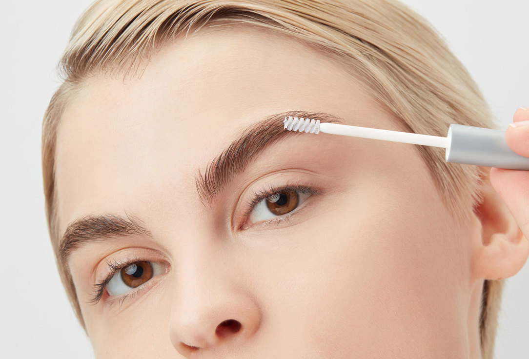 Гель для бровей LUMENE brow care fixing gel прозрачный