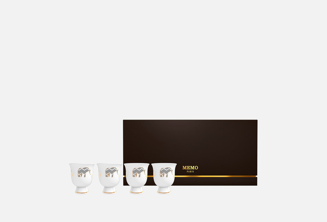 ароматизированные свечи в количестве 4 единиц в фарфоровых чашах MEMO Paris AMBER 