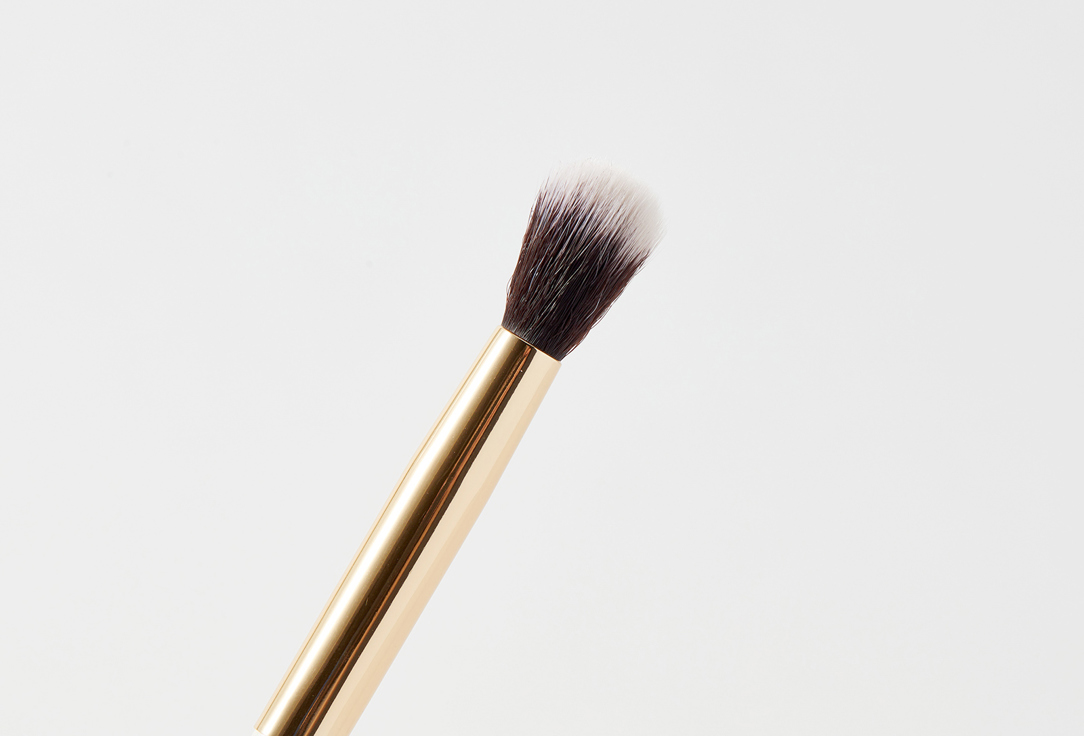 Кисть для растушевки теней OH MY BRUSH Blending eye brush 203 