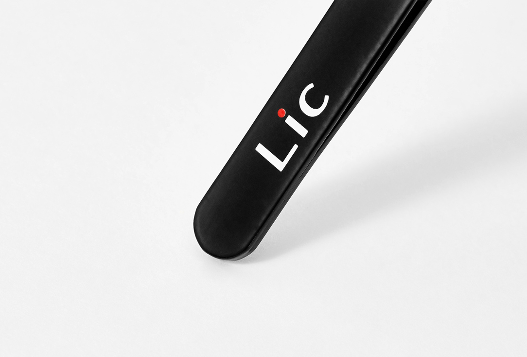 Пинцет для бровей  Lic Tweezers  