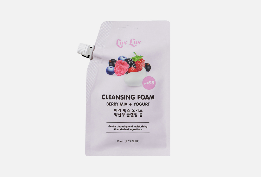 Пенка для умывания LovLuv Cleansing Foam Berry Mix 