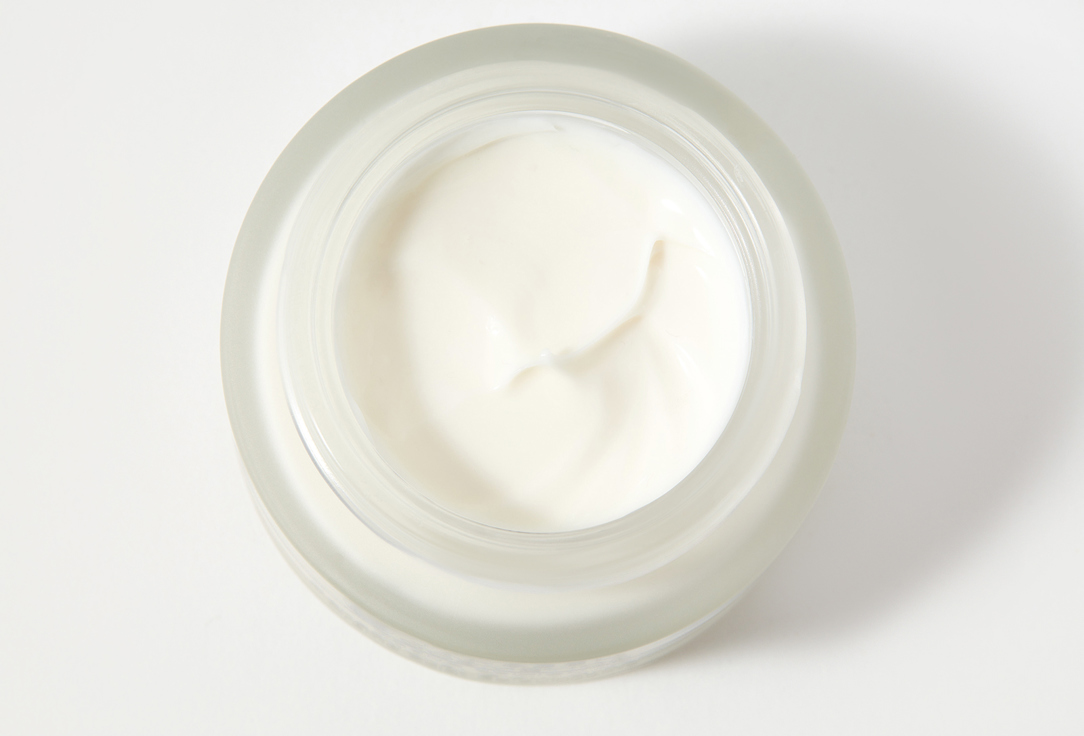 Увлажняющая anti-age крем с мгновенным эффектом сияния  Janssen Cosmetics Sensational Glow Cream 
