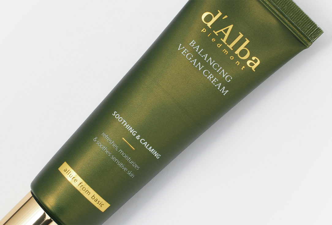Крем для лица d'Alba Mild Skin Balancing Vegan Cream 