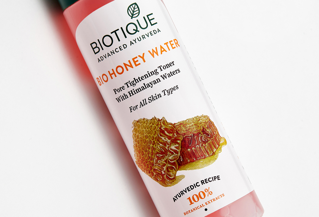 Тонер для лица с мёдом  Biotique HONEY WATER PORE TIGHTENING TONER WITH HIMALAYAN WATERS 
