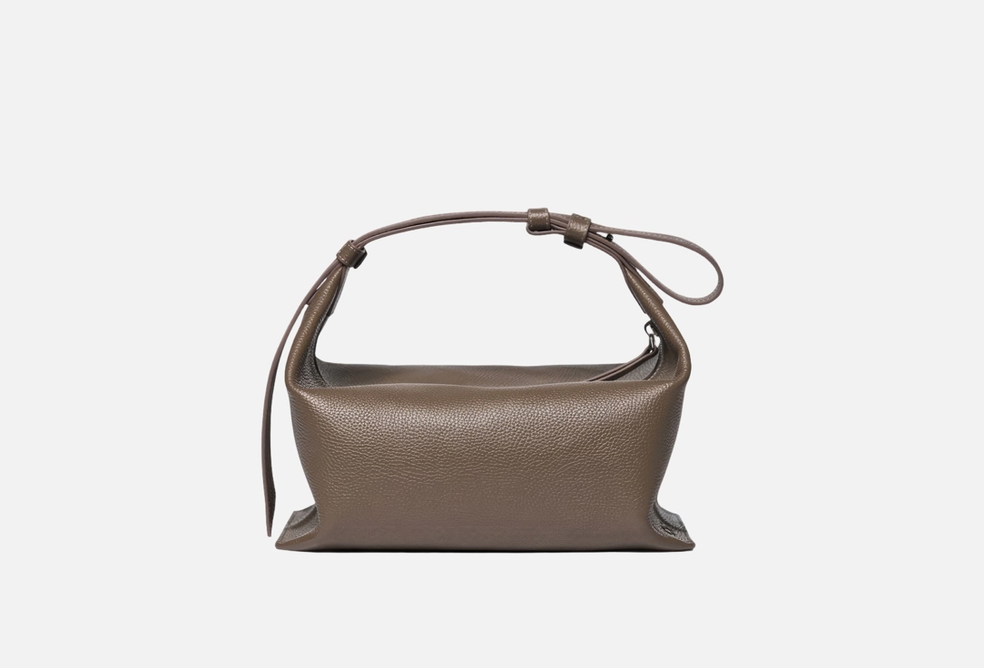 BOBBI medium castle 21620₽