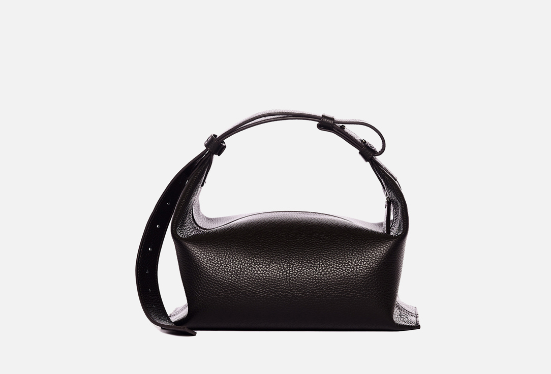 BOBBI medium dark chocolate