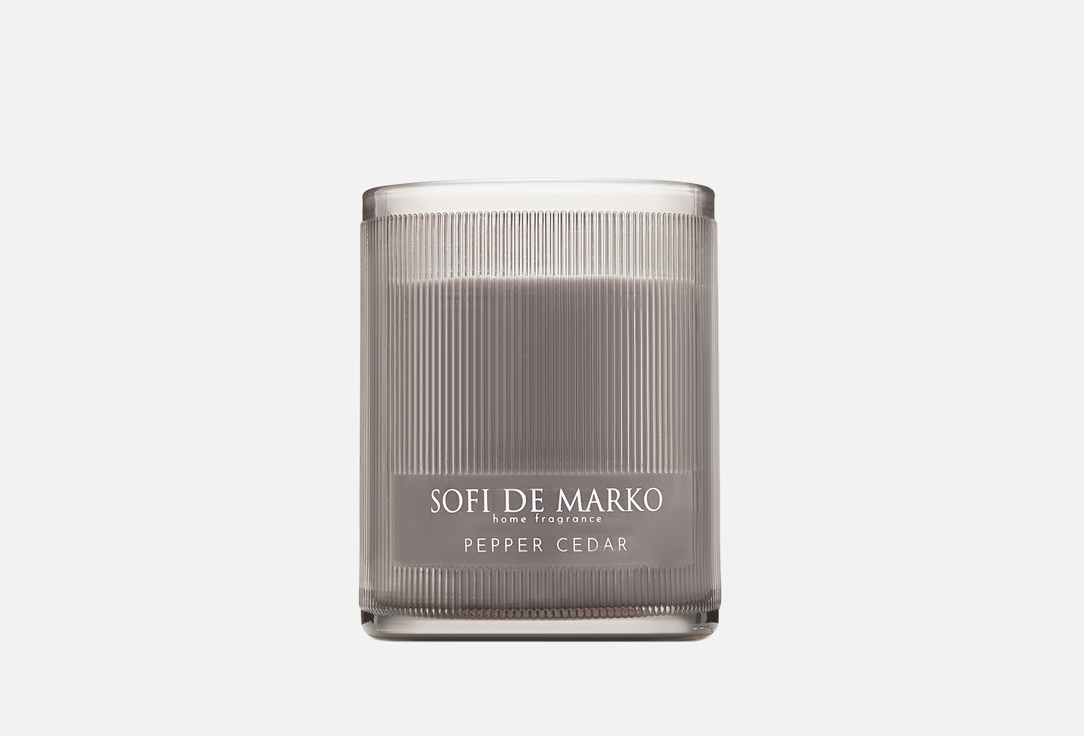 Ароматическая свеча SOFI DE MARKO Pepper Сedar 500 г ароматы для дома sofi de marko свеча ароматическая pepper сedar
