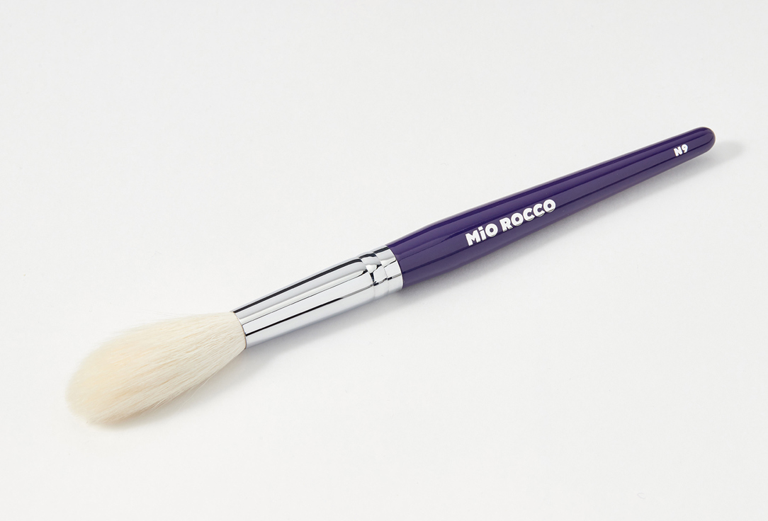 Кисть для хайлайтера, скульптора, румян MiO ROCCO highlighter brush, sculptor brush, blush brush фиолетовый