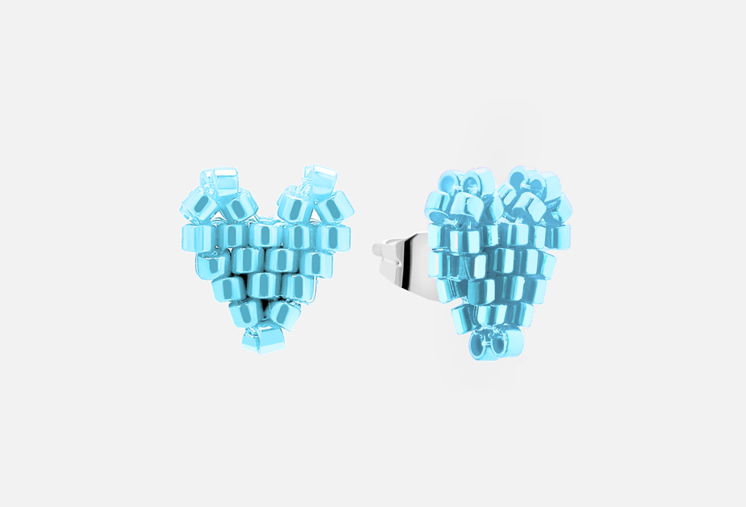 серьги Beaded Breakfast Heart shaped tiny earrings Blue  
