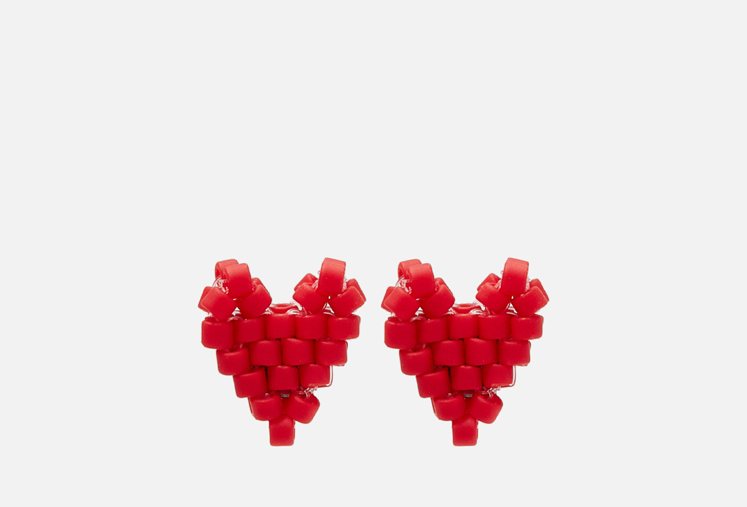 Изображение товара серьги Beaded Breakfast Heart shaped tiny earrings Red
