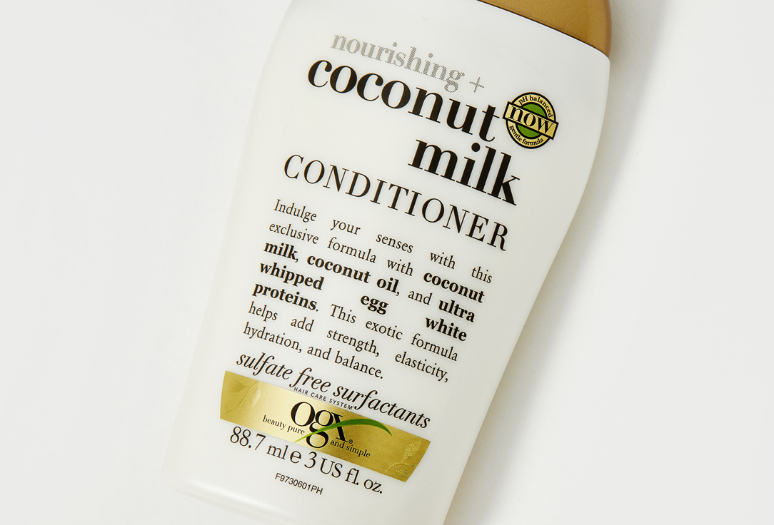 OGX Питательный кондиционер для волос Coconut Milk