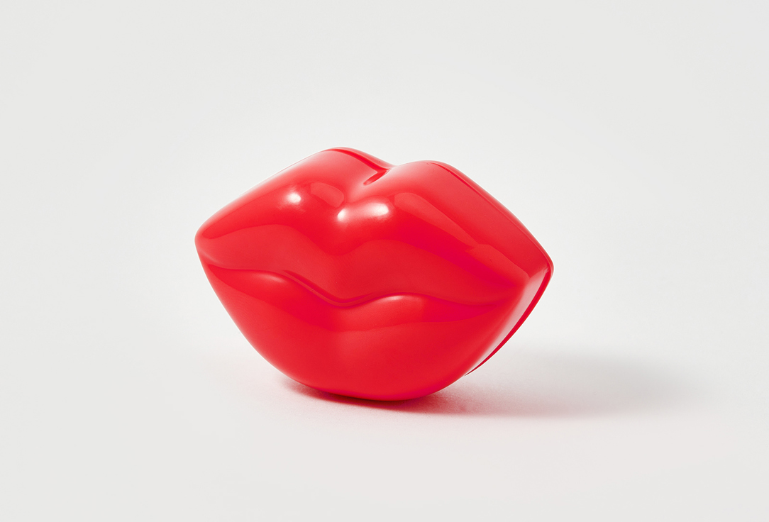 SOS-бальзам для губ Mi-Ri-Ne Revitalizing SOS Lip Balm 