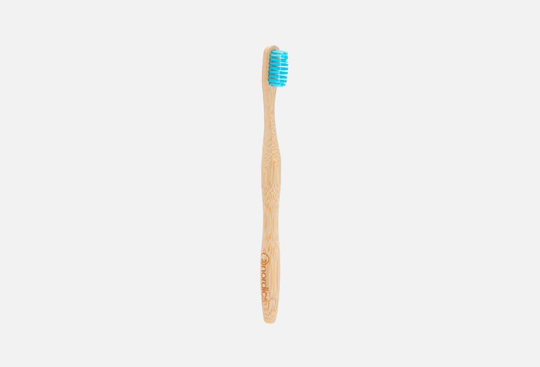 Зубная щетка NORDICS Blue bristles 1 шт детская зубная щетка nordics бамбуковая pink bristles 1 шт
