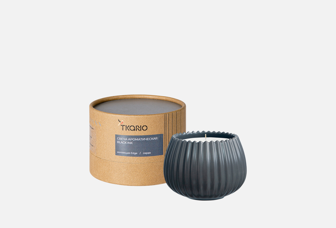 Изображение товара Ароматическая свеча Tkano Edge Black Ink серого цвета