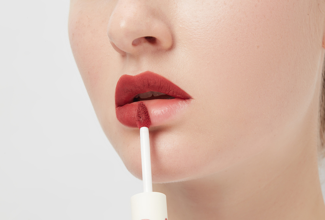 Помада для губ жидкая матовая Focallure Clay Pillowy Soft Liquid Lipstick 302