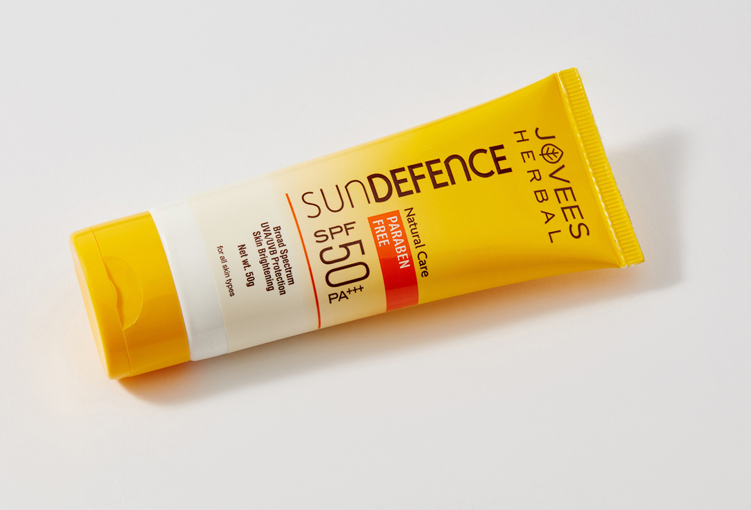 Солнцезащитный крем для лица SPF50 PA+++ JOVEES Sun Defence Cream 