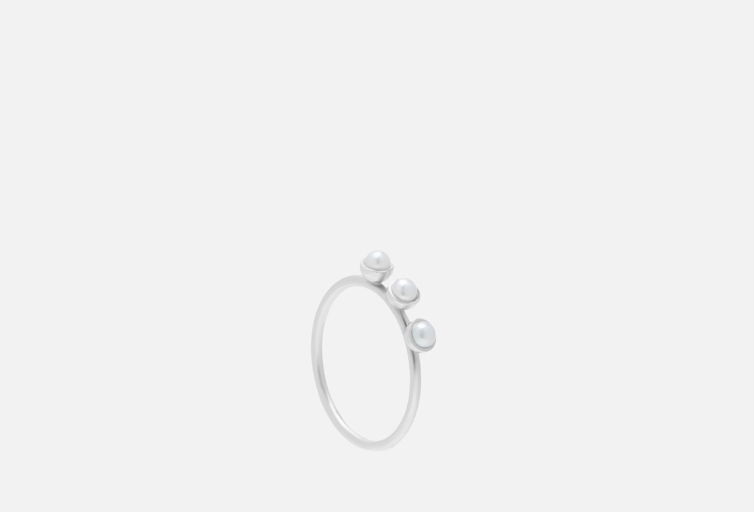 Изображение товара Серебряное кольцо Velichenko Micro с 3 белыми жемчужинами для женщин