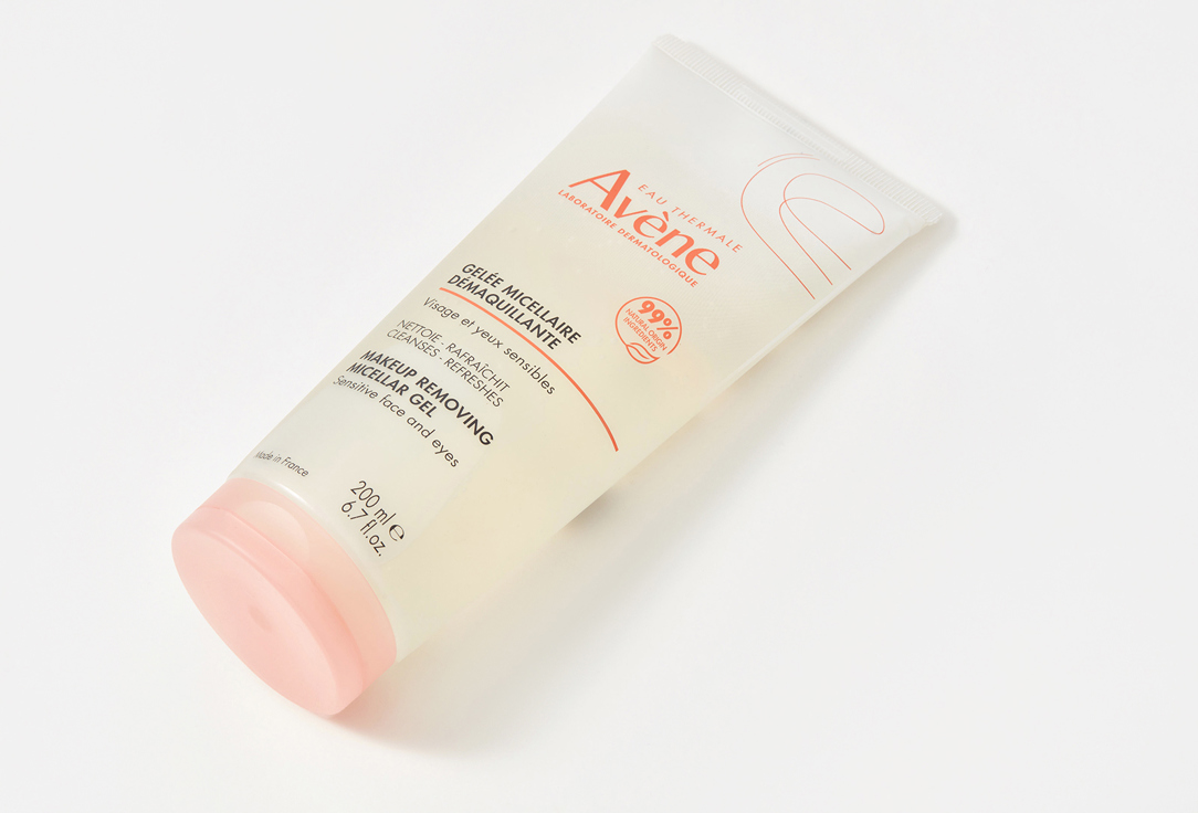 EAU THERMALE AVENE Мицеллярный гель для снятия макияжа THE ESSENTIALS