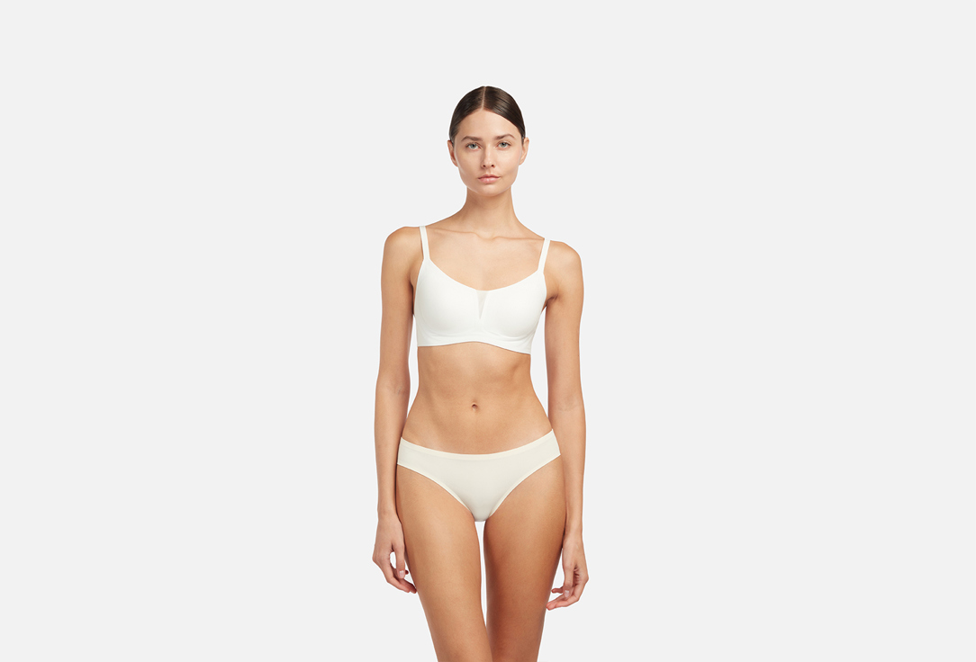 Изображение товара Классические женские трусы со средней посадкой ABOUT Lingerie микрофибра