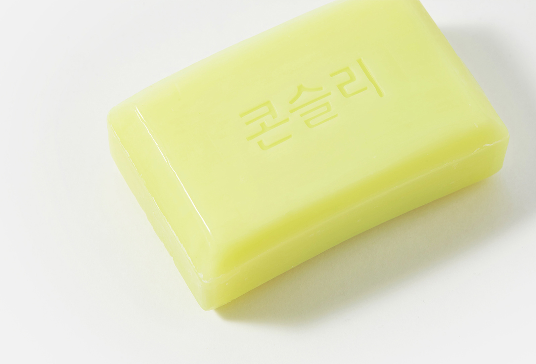 Твердое мыло CONSLY Softening Green Tea Soap 