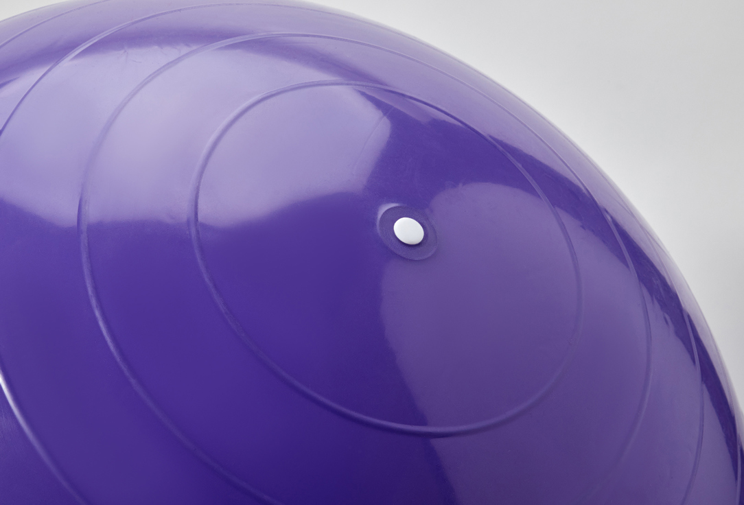 Мяч для фитнеса BRADEX ФИТБОЛ-65 фиолетовый 