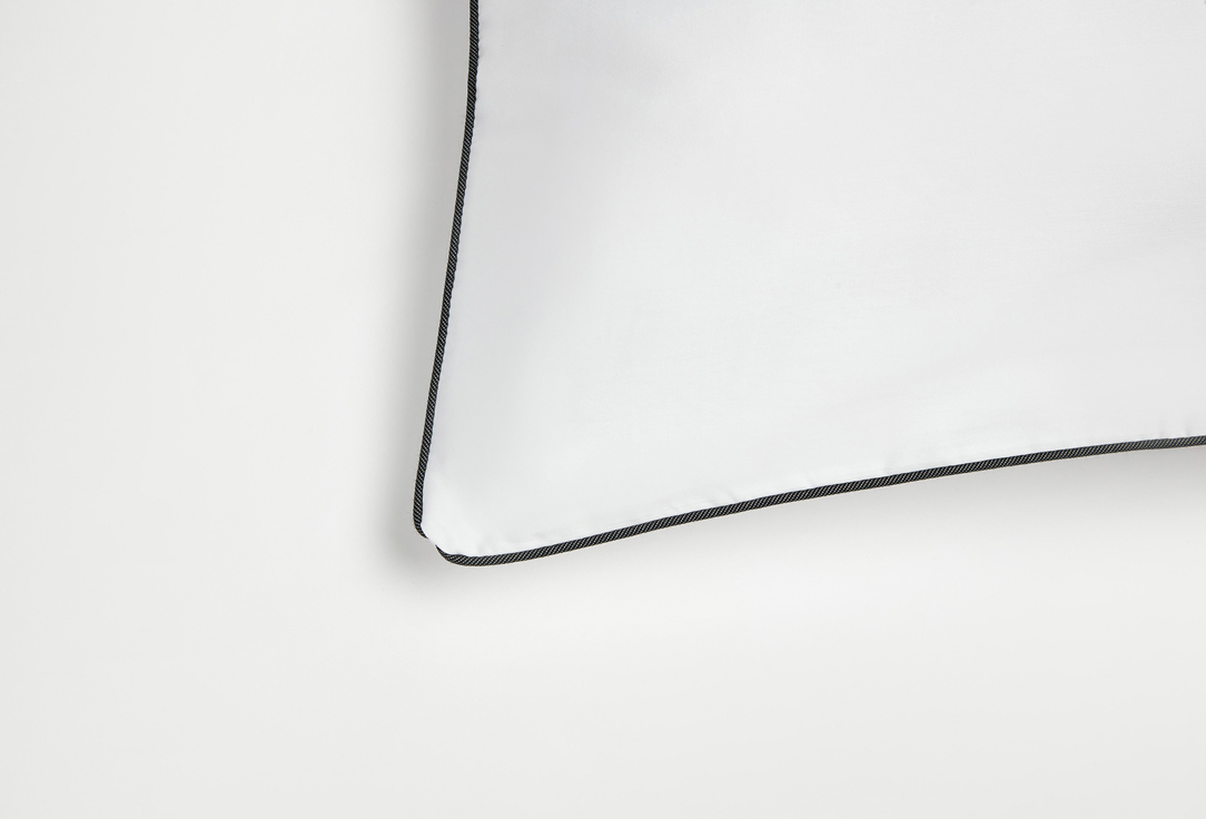 

Комплект постельного белья SOFT SILVER, Белый, Альпийский снег, Полутораспальный 1.5-спальный мл