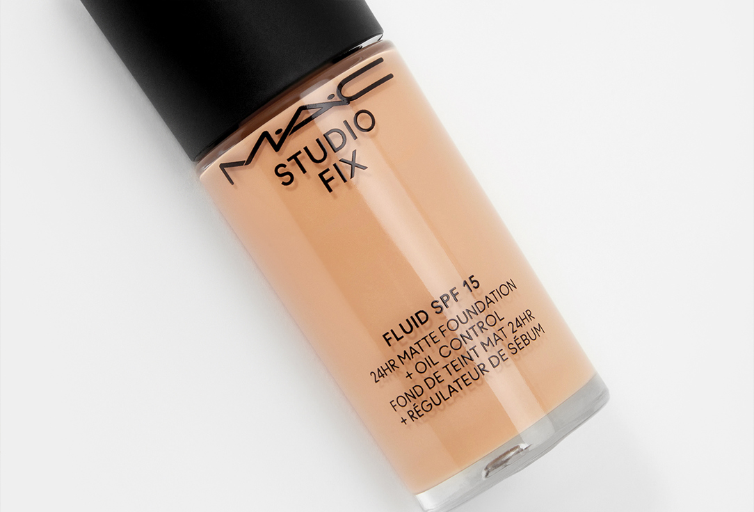 MAC Тональная основа spf 15 Studio Fix ​Fluid 24HR Matte 