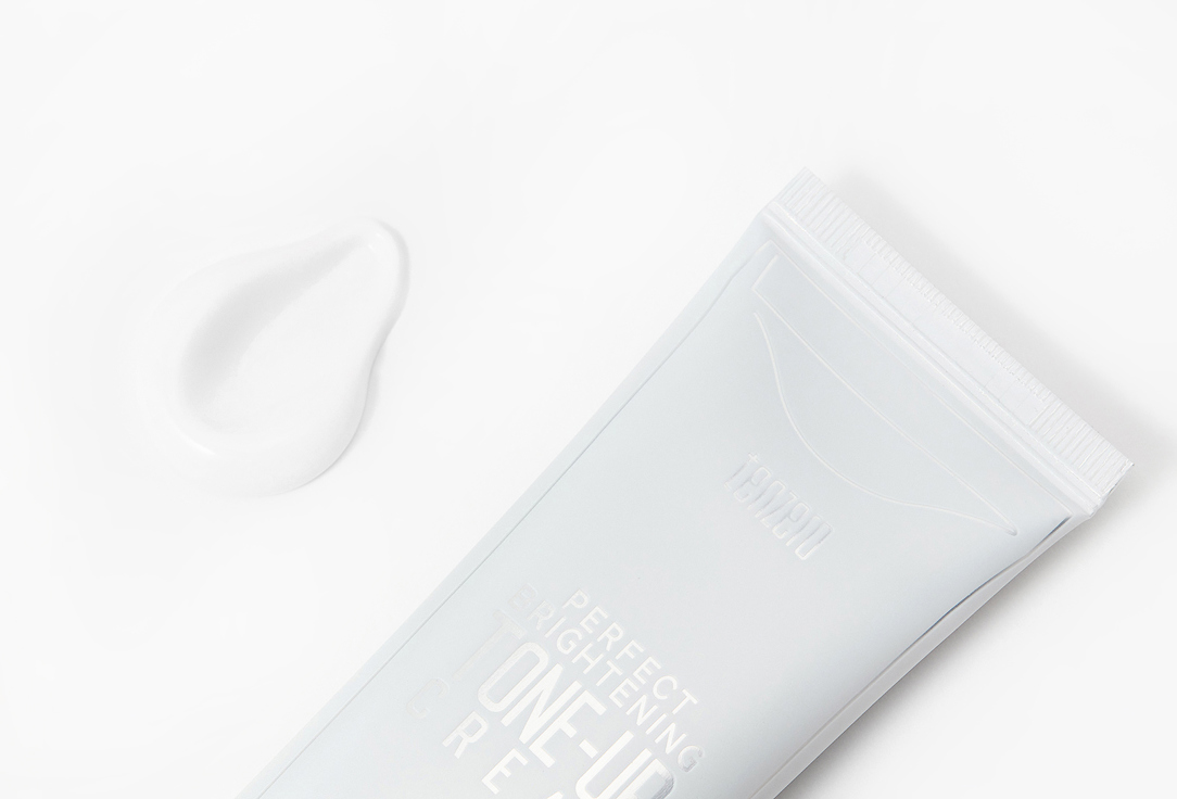 Выравнивающий крем для лица Tenzero Perfect Brightening Tone Up Cream 