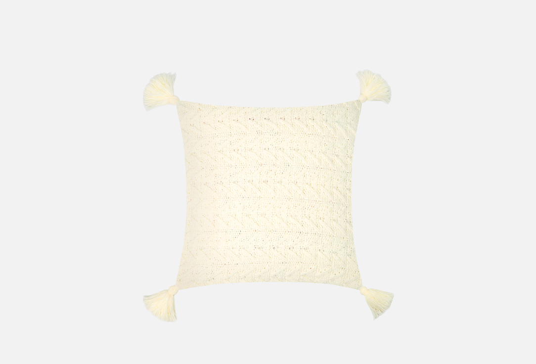 

Наволочка DIVNAYA IVA, Белый, Синель белая 1 шт