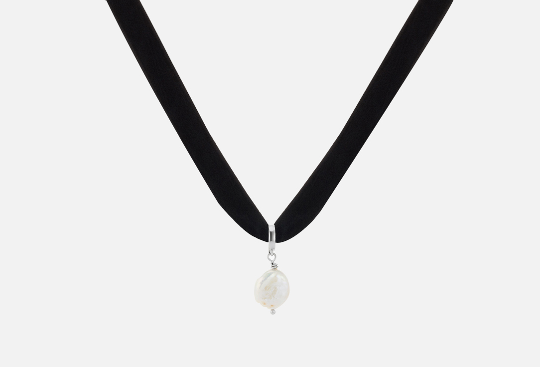 

Бархатный чокер VERUSCHKA, С жемчужиной 1 шт