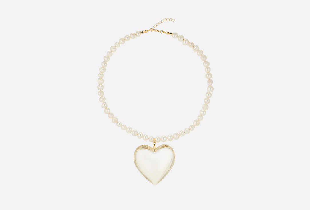 Изображение товара Жемчужный чокер Veruschka с подвеской сердце в золотом цвете