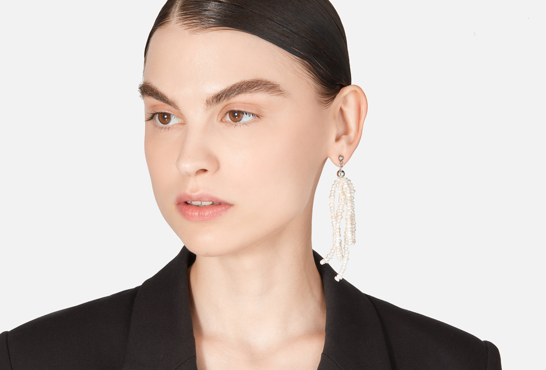 Серьга Holly June Pearly Mess Earring 