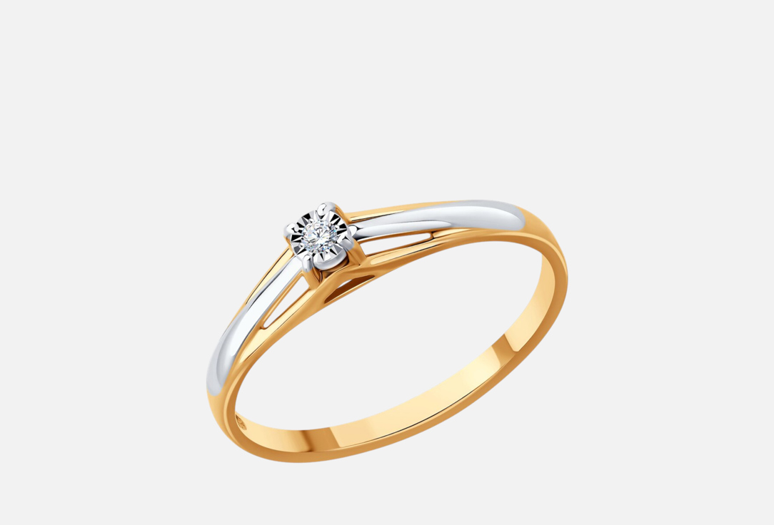 Изображение товара Помолвочное кольцо из комбинированного золота с бриллиантом 585 пробы SOKOLOV