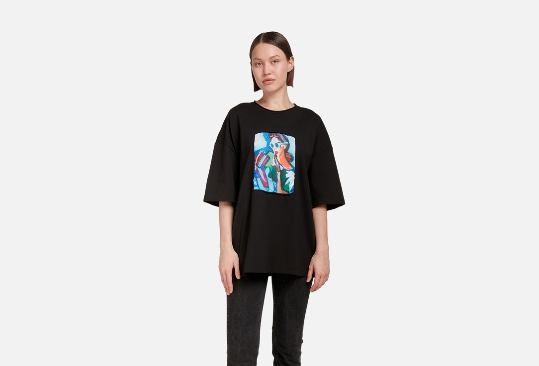 Футболка ARTOGRAPH Модель красит губы ONESIZE мл