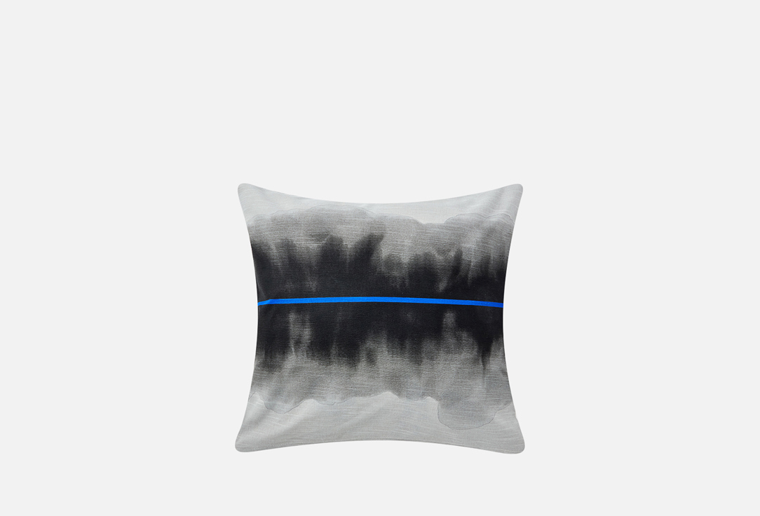 Изображение товара Чехол на подушку Tkano Electric Blue, Slow Motion, 45x45 cm