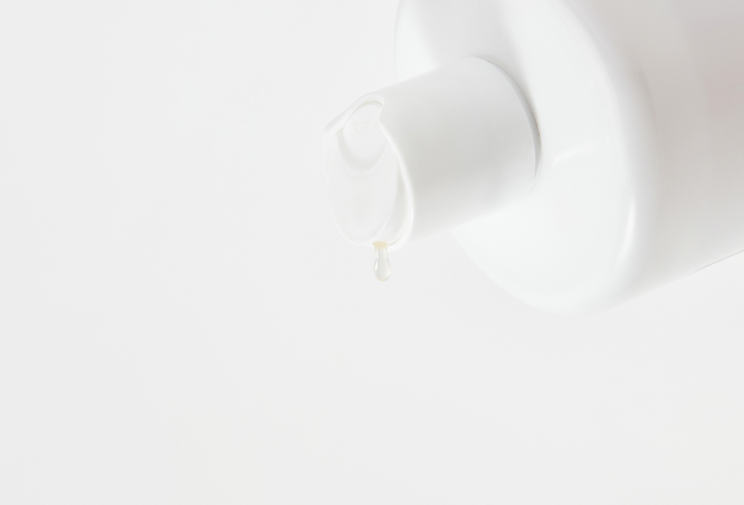 

укрепляющий Шампунь для волос DR. DABOUR, Bio-Effect Strengthen 1000 мл