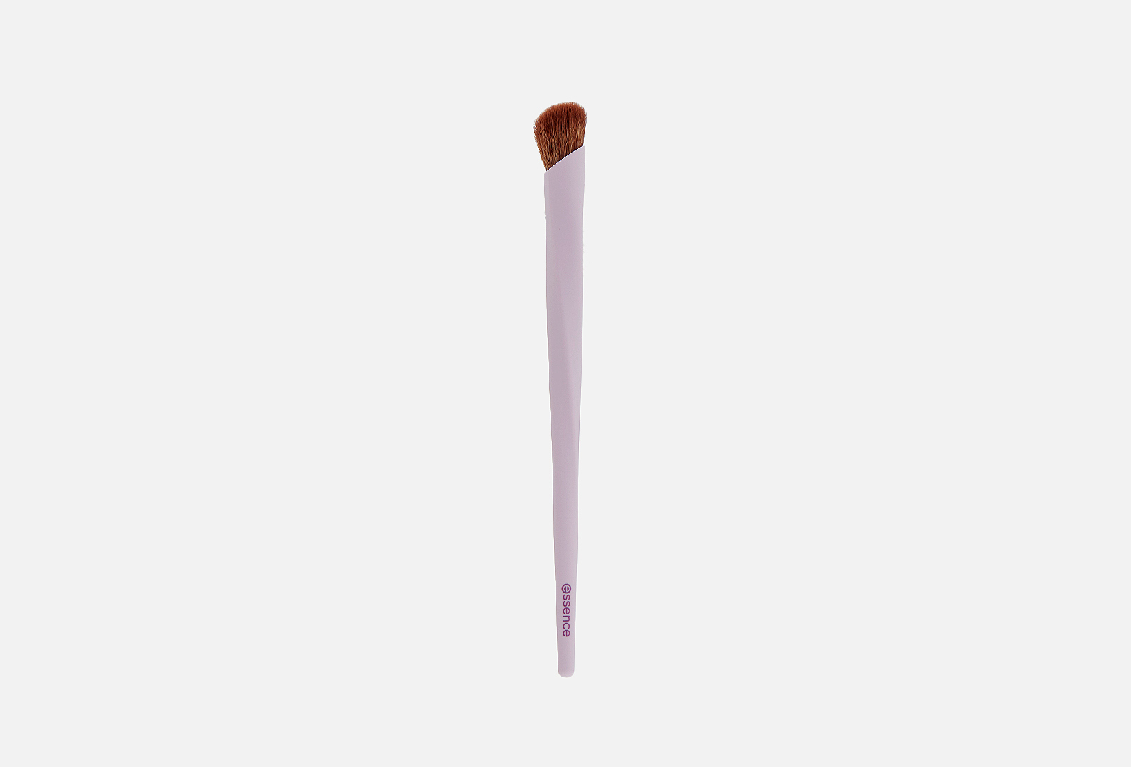 essence Кисть для консилера Concealer brush 01, Bye bye under eye 1 шт — купить, цена в Москве