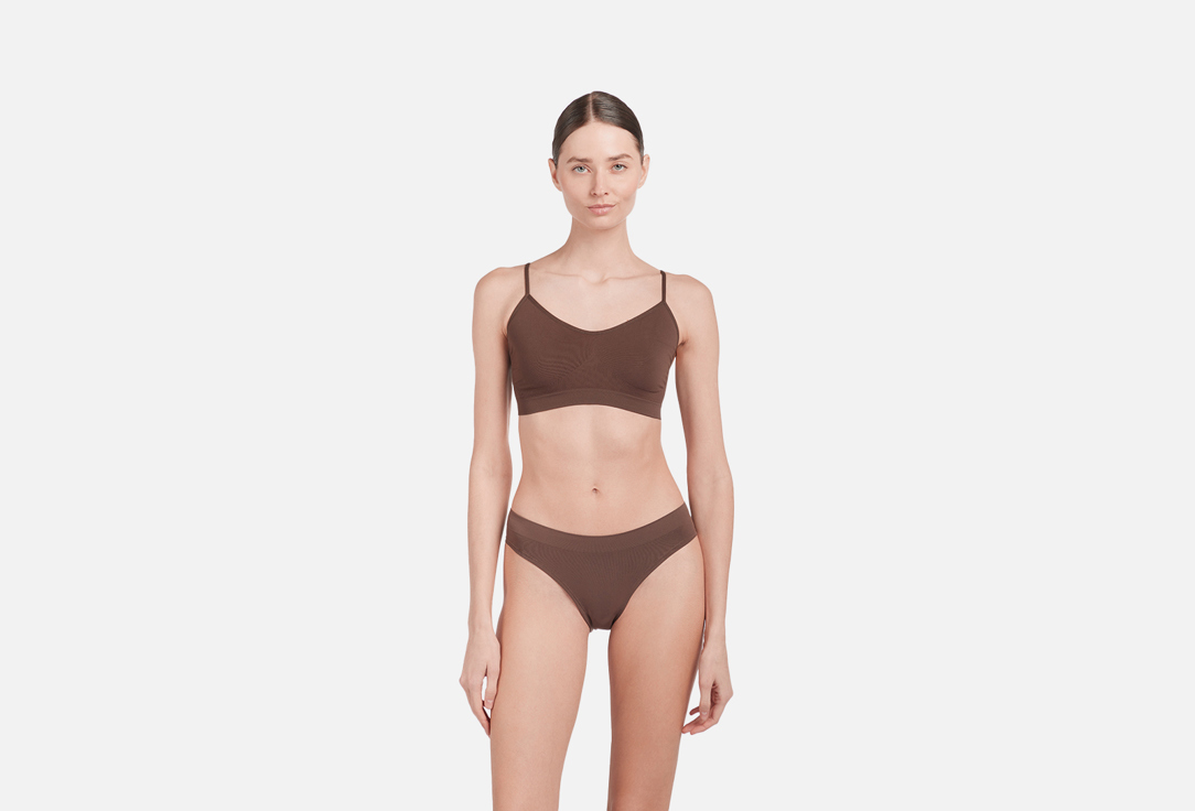 Изображение товара Топ на тонких бретелях Belle YOU base шоколадный